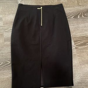 Marciano front zipper pencil skirt
